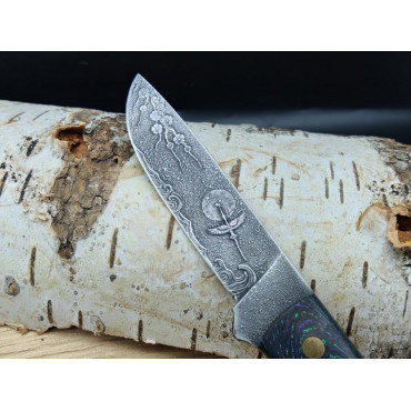 Кастомный Волфкнивен (Wolfkniven) Малый «Сакура / Хокусай» Сталь 95X18 WA,Рукоять авторский карбон, пин с клеймом, латунь